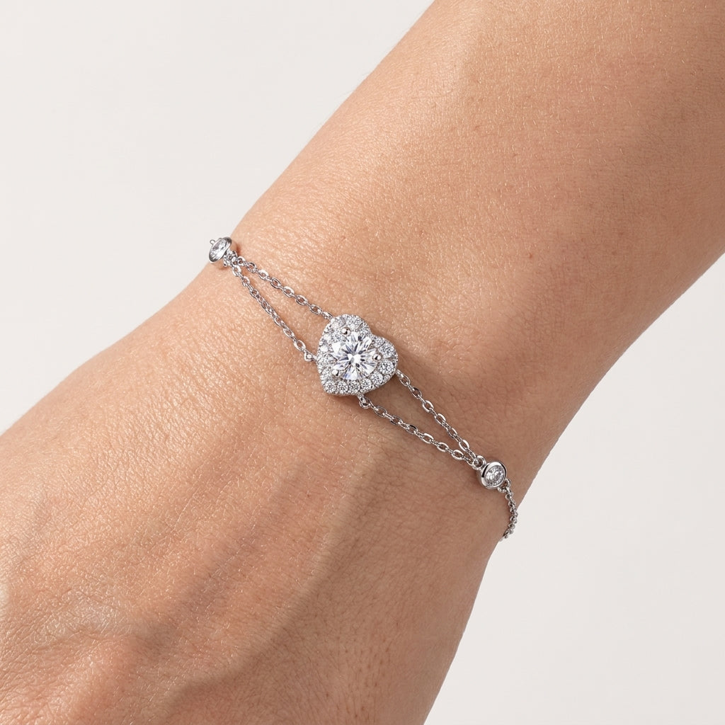 Montore 1 CT Round Cut Heart Shaped Moissanite Bracelet