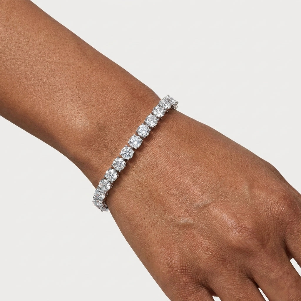 30 Stone Moissanite Tennis Bracelet  VVS1 model 1