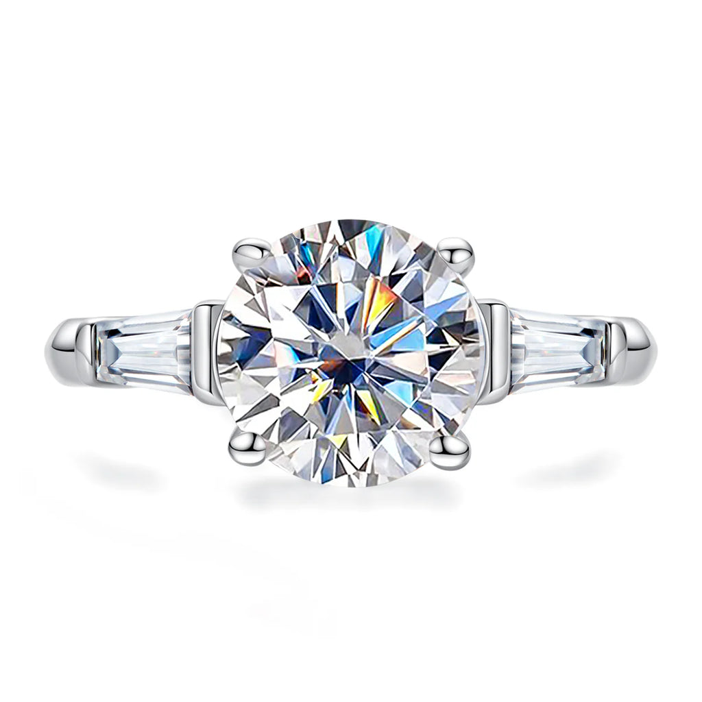 Luxury Round Cut 3 Stone Moissanite Engagement Ring (3.6CTTW)