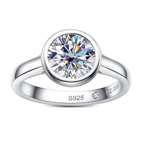 (2CT) Round Cut Bezel Moissanite Engagement Ring