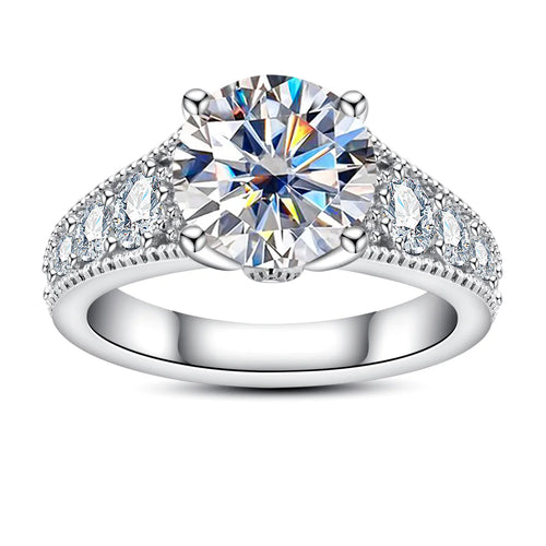 Classic Round Cut Moissanite Engagement Ring (3.85CTTW)